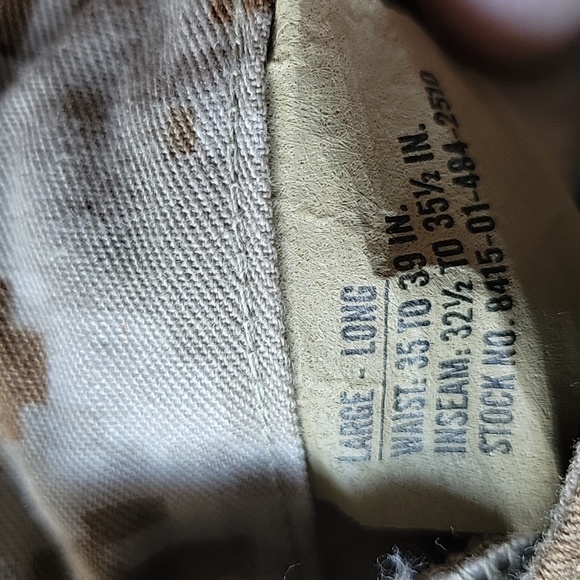 Official USMC digital desert camouflage uniforms. - Picture 3 of 4